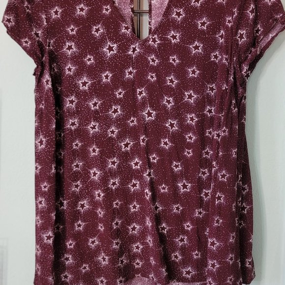 Torrid Burgundy Star Print Choker Top - Galaxy Chic in Size 00 XL! - Picture 13 of 13